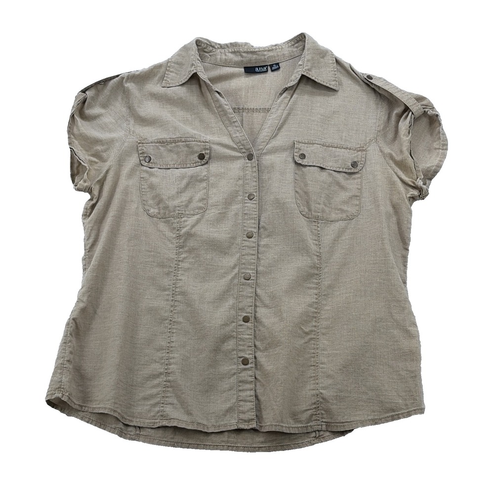 Utility /cargo/safari style Button Down Khaki Short Sleeve size XL
